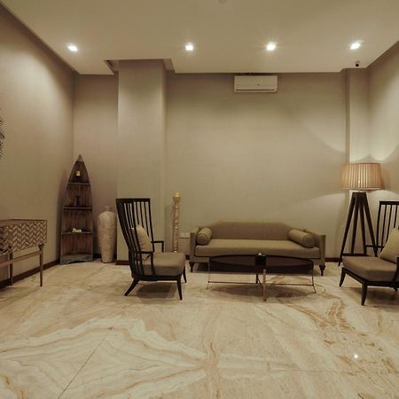 Royal Padjadjaran Hotel Богор Экстерьер фото