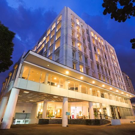 Royal Padjadjaran Hotel Богор Экстерьер фото